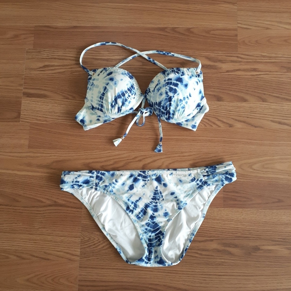 VS Tie-Dye Bikini Set